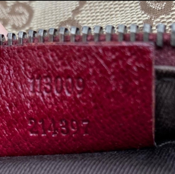 ❤SOLD❤Authentic Gucci Bag - Picture 12 of 13